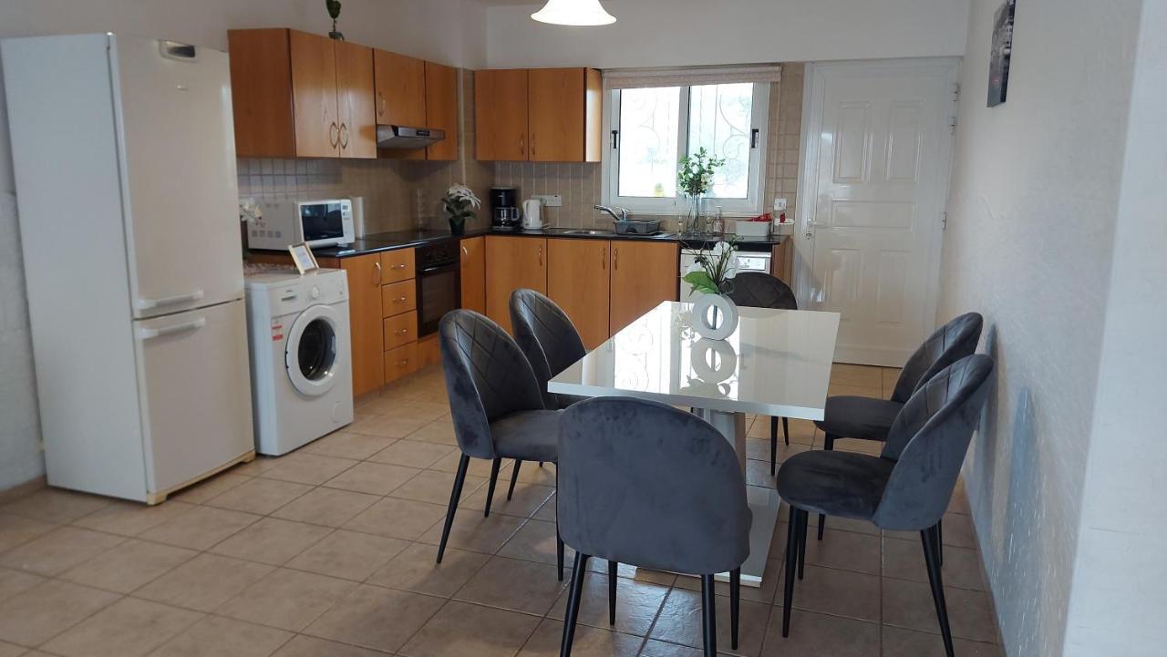 Nissi Golden Sands Sea View 2 Bedroom Apartment Agia Napa Buitenkant foto